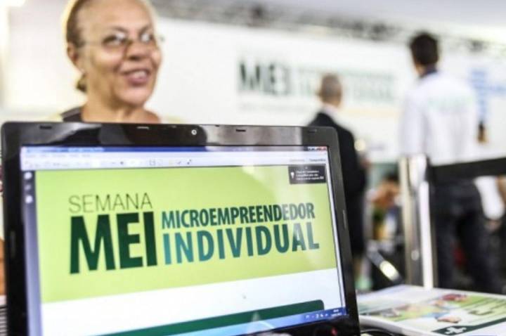 “Bora crescer” oferece ajuda para pessoas que querem se formalizar