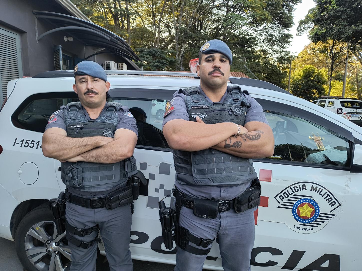 Bandido assalta vendedor de bombom deficiente visual e acaba preso pela PM