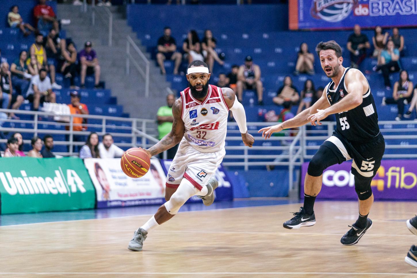 Franca Basquete vence Corinthians no Pedrocão pelo Campeonato Paulista