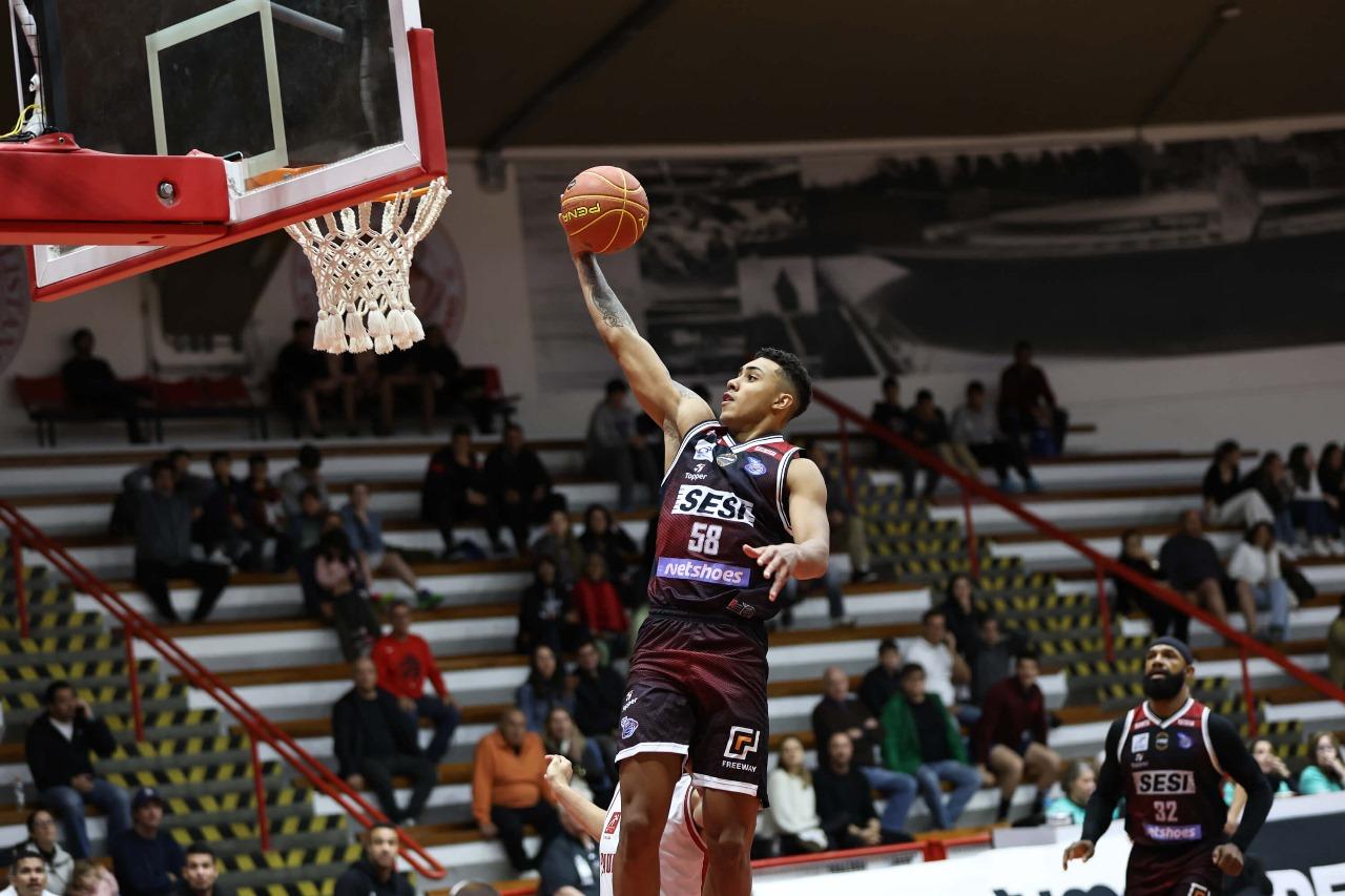 Franca vence Paulistano e assume a vice-liderança do Campeonato Paulista