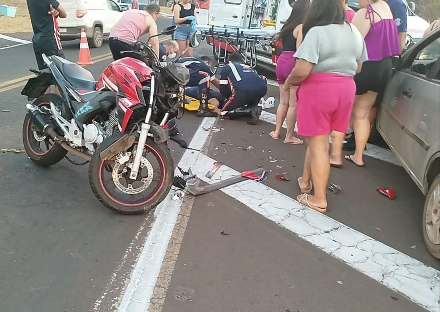 Acidente na rodovia Tancredo Neves deixa mulher em estado grave