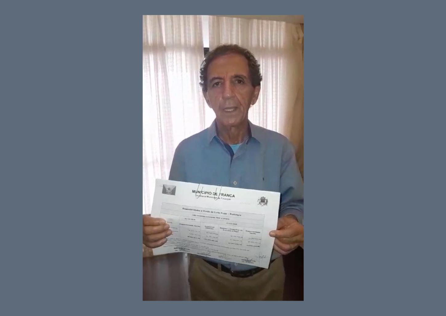 Após ser citado em debate, ex-prefeito Gilson de Souza faz pronunciamento