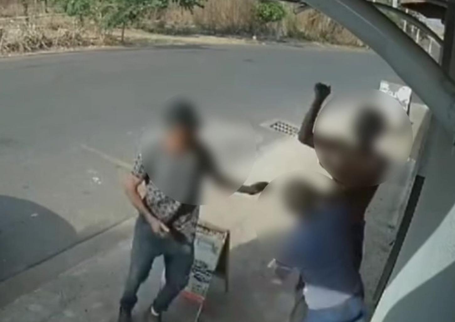 Comerciante é atacado por bandidos no Pulicano; um foi preso pela PM