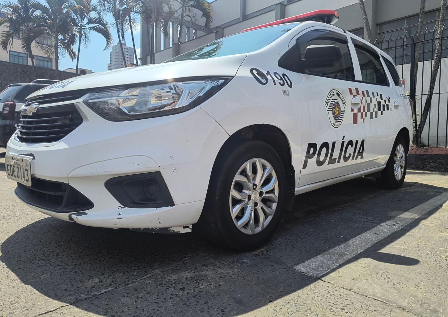 Mulher é detida pela PM por boca de urna em escola da zona leste