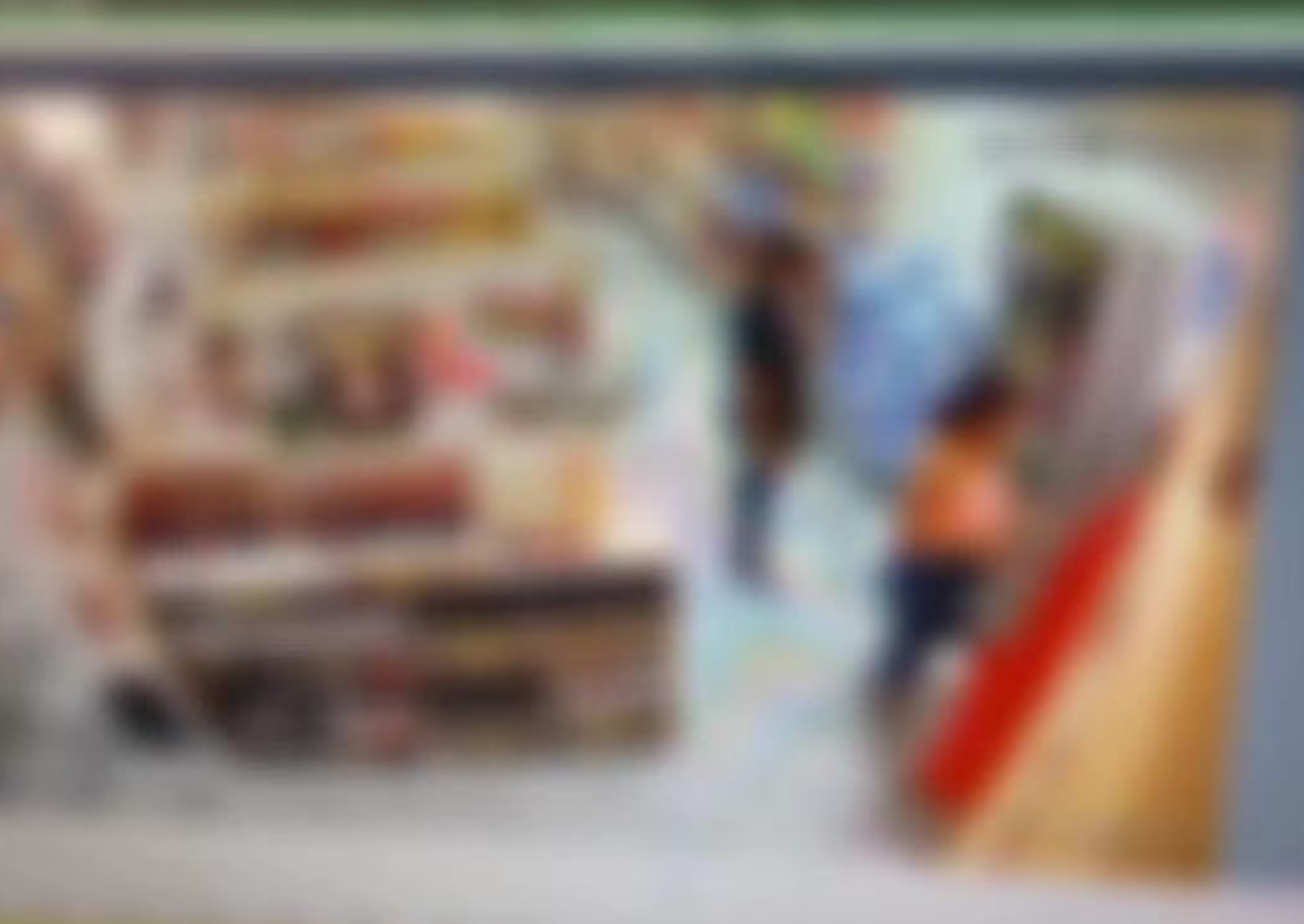 Neta furta cartão da avó e é flagrada por câmeras realizando compras