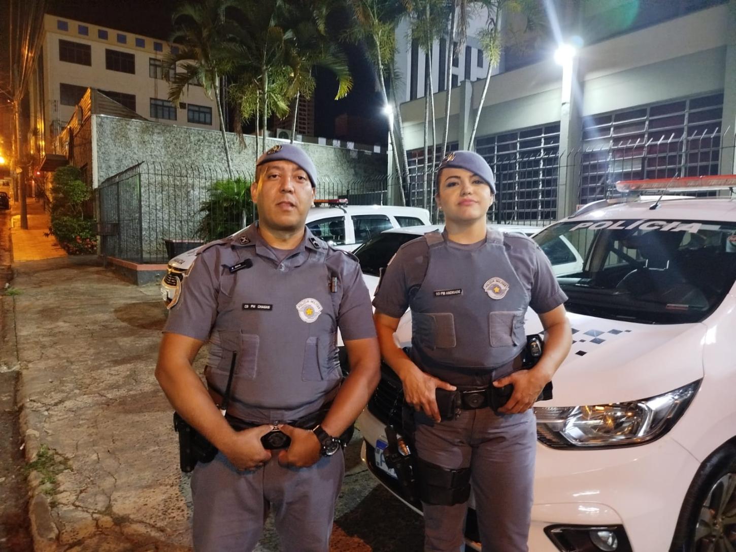 Policiais militares evitam feminicídio no Pacaembu e prendem agressor