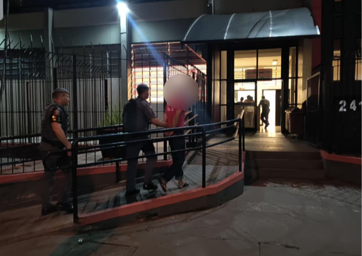 Ladrão é capturado por policiais da Força Tática na Vila Santa Luzia