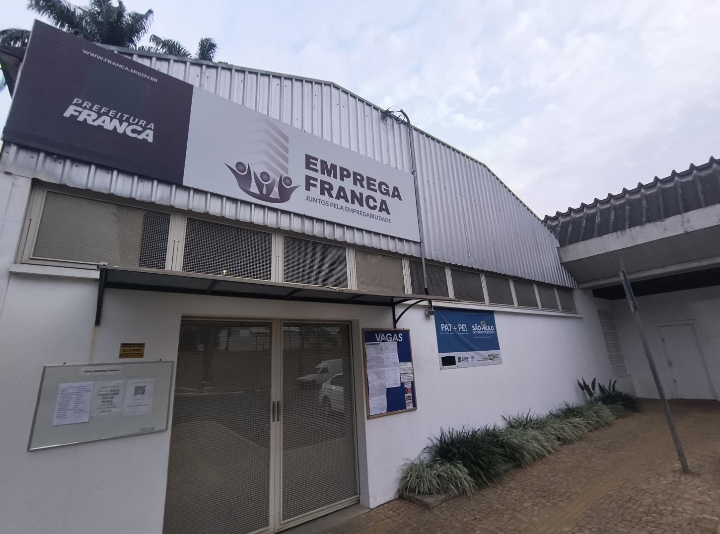 Semana começa com mais de 300 vagas de emprego em Franca