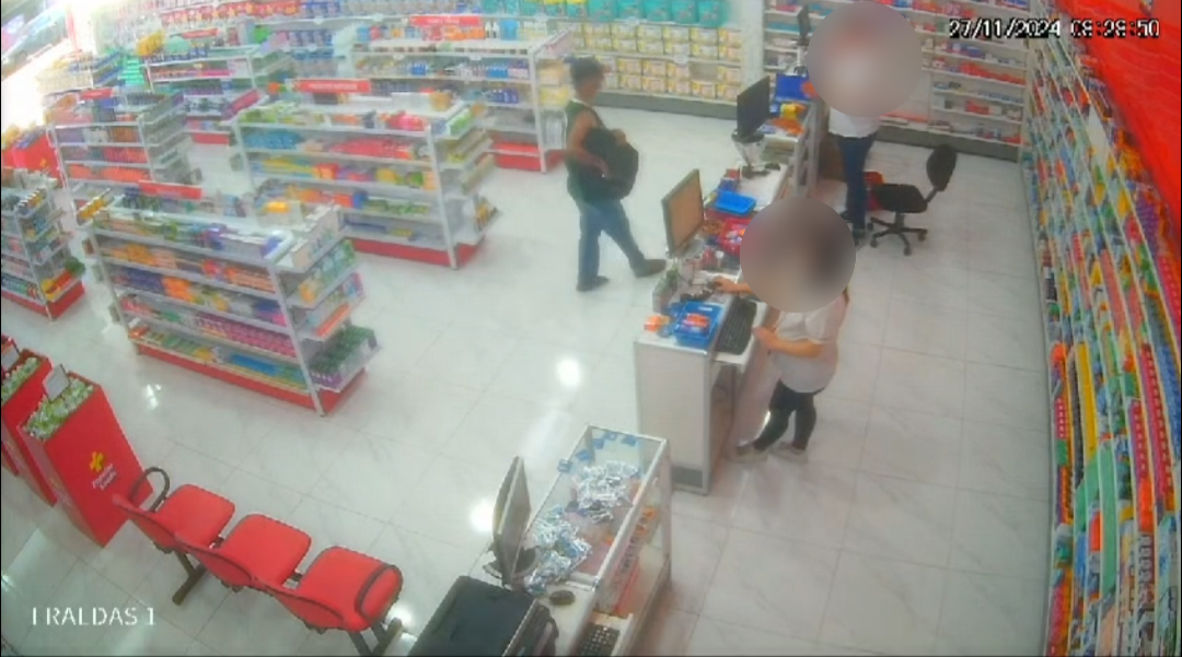 Bandido assalta três farmácias e é preso por policiais militares