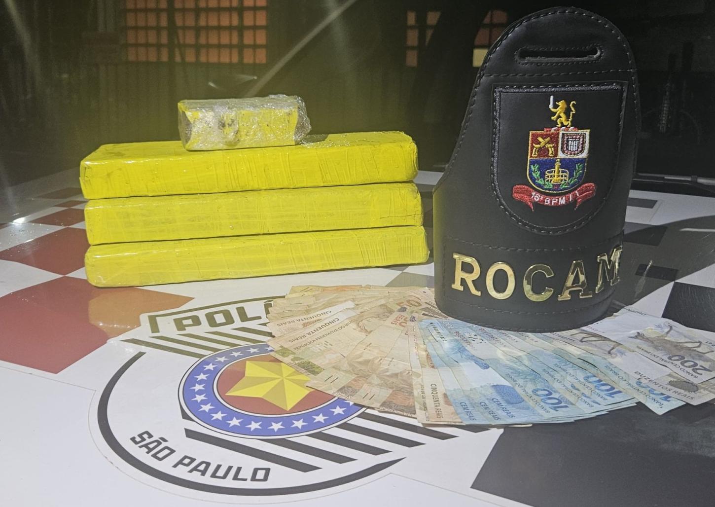 Rocam prende traficante no Cambuí com três tijolos de maconha