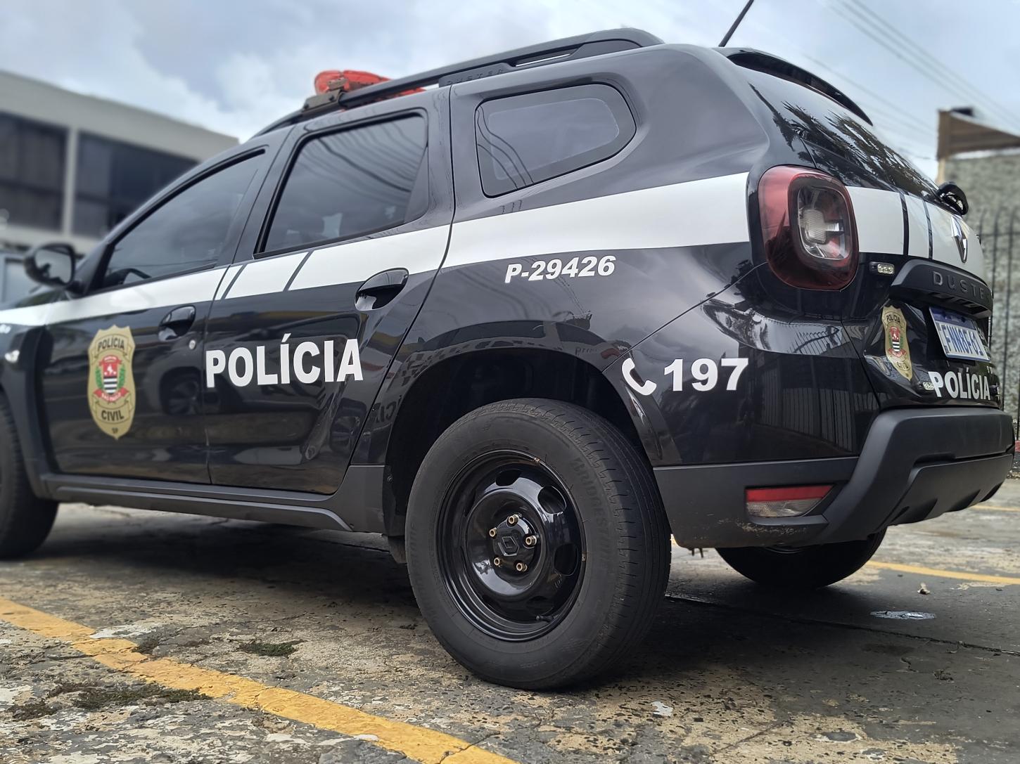 Polícia Civil investiga invasão seguida de furto em concessionária de veículos