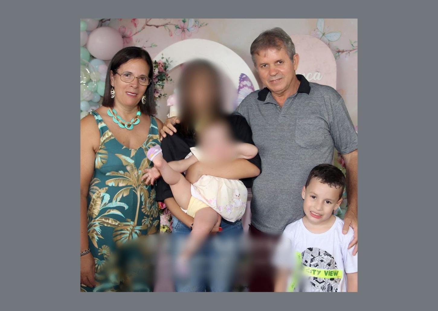Avós e neto morrem após carro cair de ponte; duas pessoas estão internadas
