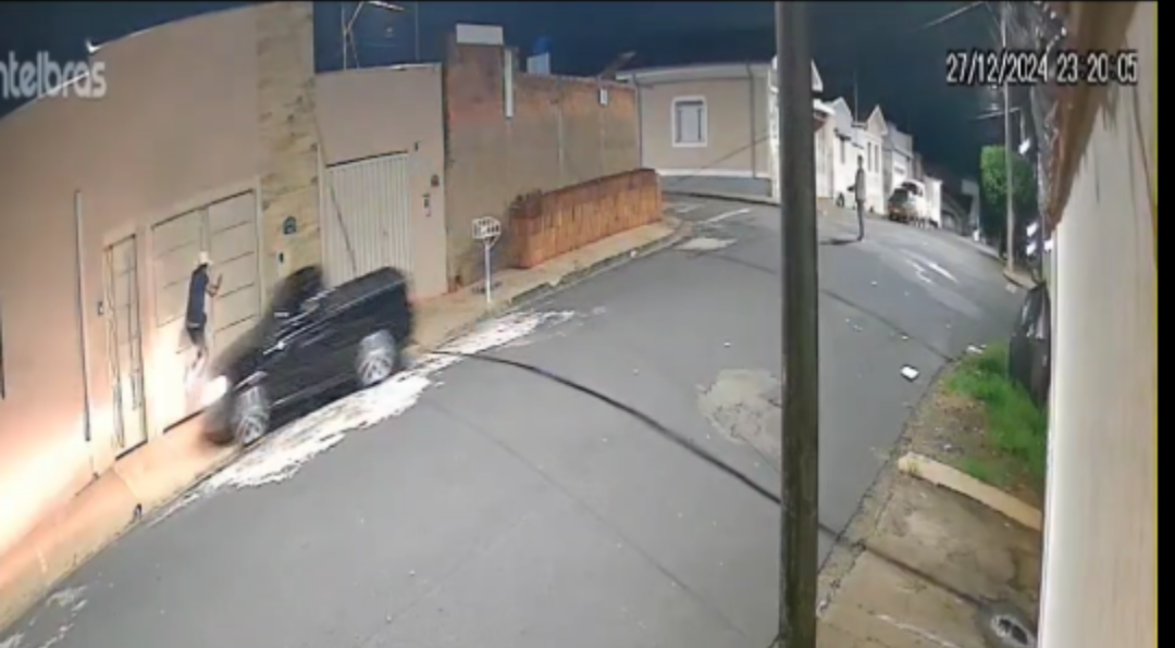 Filho tenta atropelar o próprio pai durante confusão em Capetinga (MG)