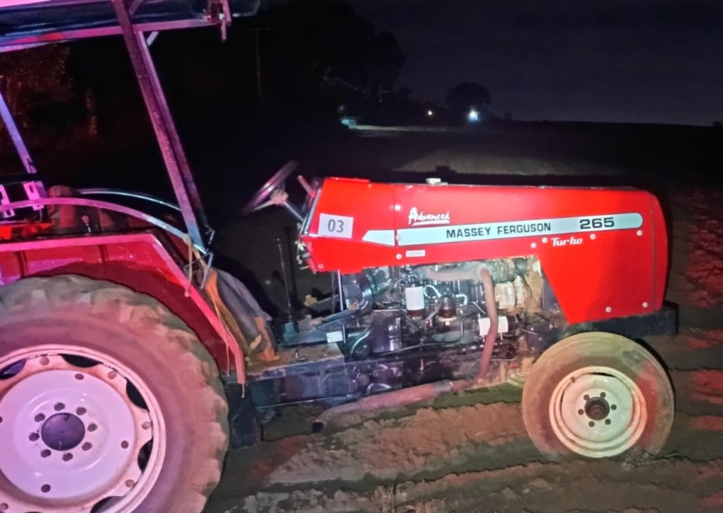 Policiais militares recuperam tratores e prendem ladrão após furto em Restinga