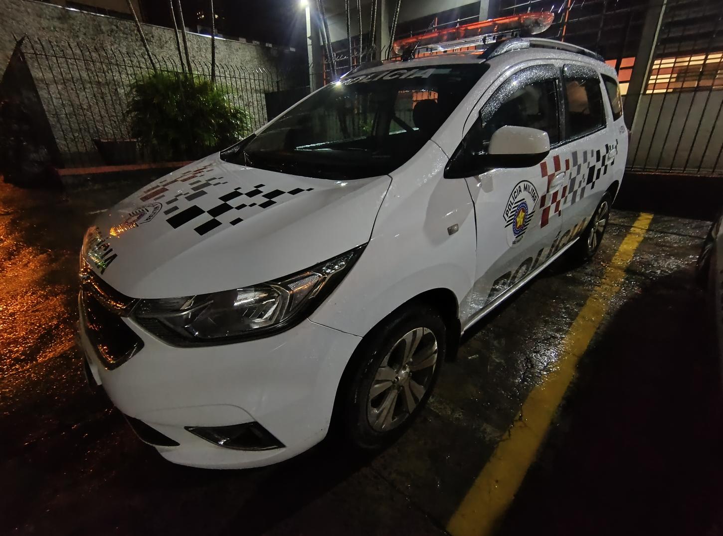 Ladrão rouba celular na Vila Industrial e é preso pela Polícia Militar