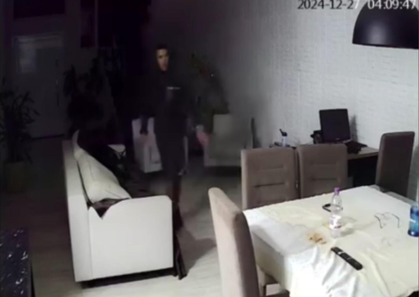 Quadrilha invade casa no residencial Meireles e furta relógios