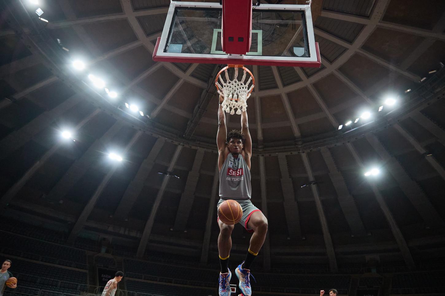 Franca enfrenta o Flamengo em busca da vaga na final da Copa Super 8