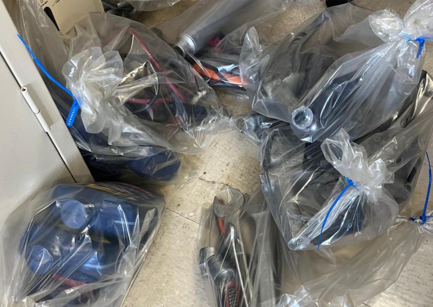 Homem é flagrado com ferramentas de origem duvidosa na zona norte