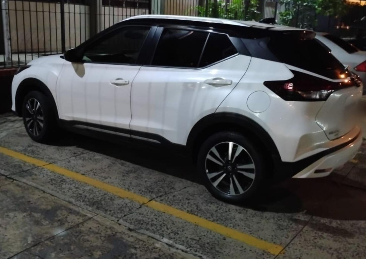 Carro roubado é recuperado pela Força Tática na Vila Santa Terezinha