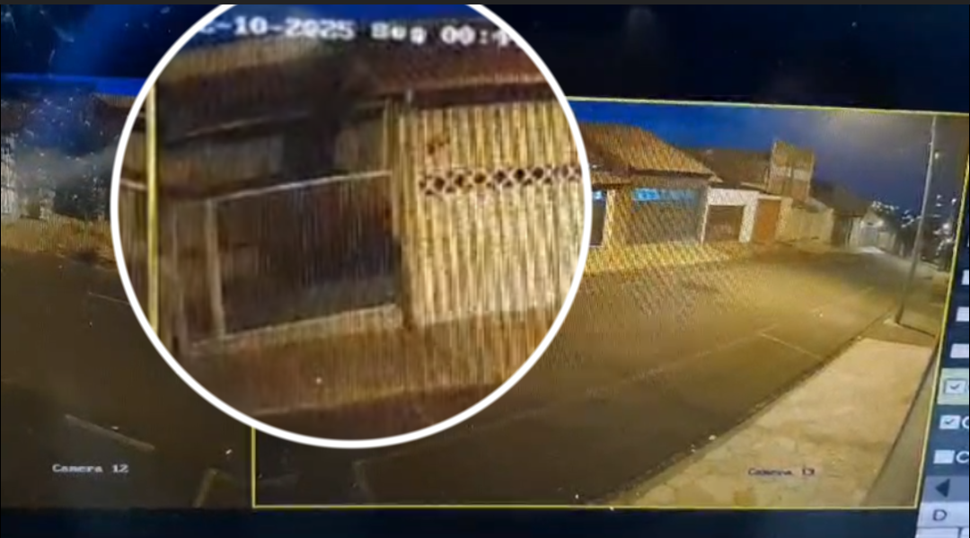 Criminoso quebra o braço ao cair de telhado de residência no Paulistano