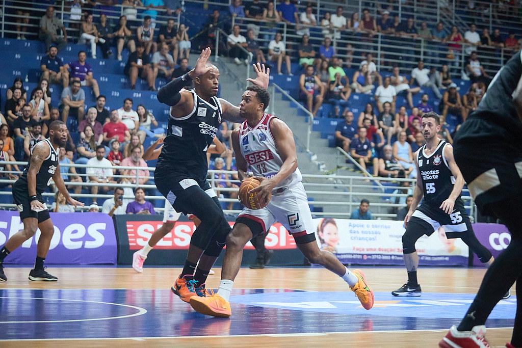 Franca Basquete vence o Corinthians no Pedrocão pelo NBB