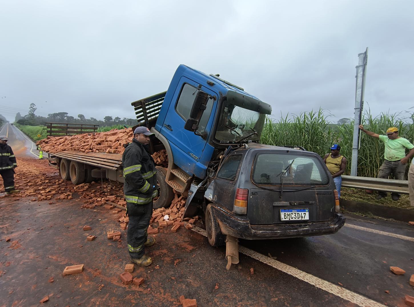 Homem morre em colisão frontal na rodovia Engenheiro Ronan Rocha