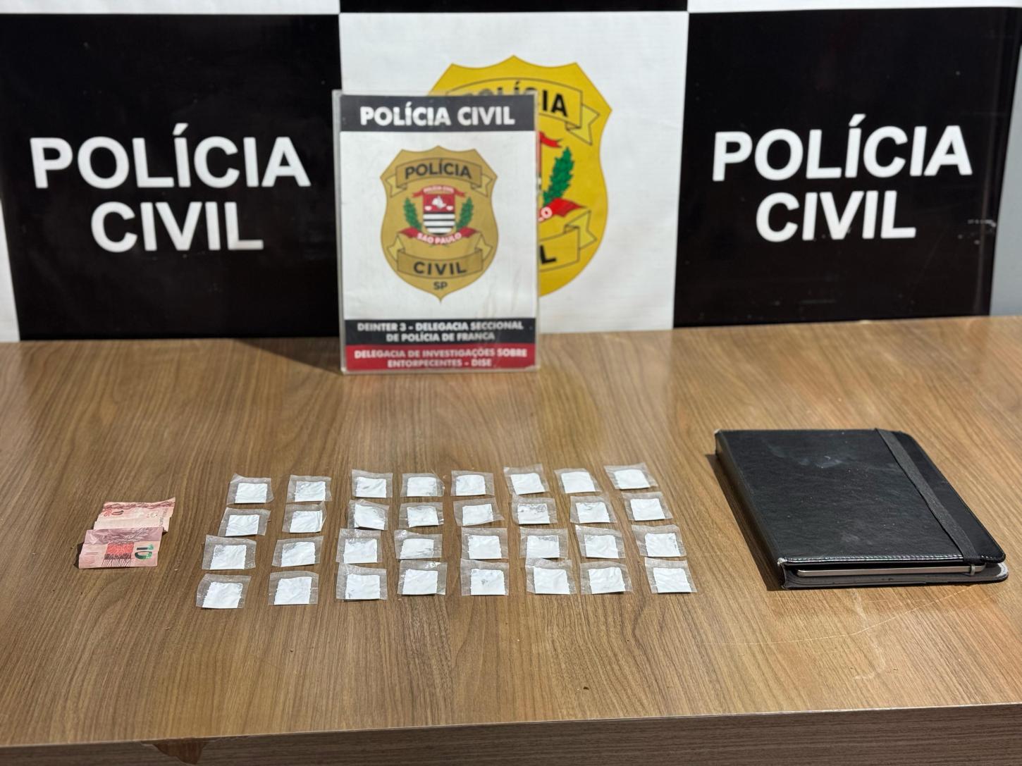 DISE prende homem de 22 anos por tráfico de drogas no Paulistano