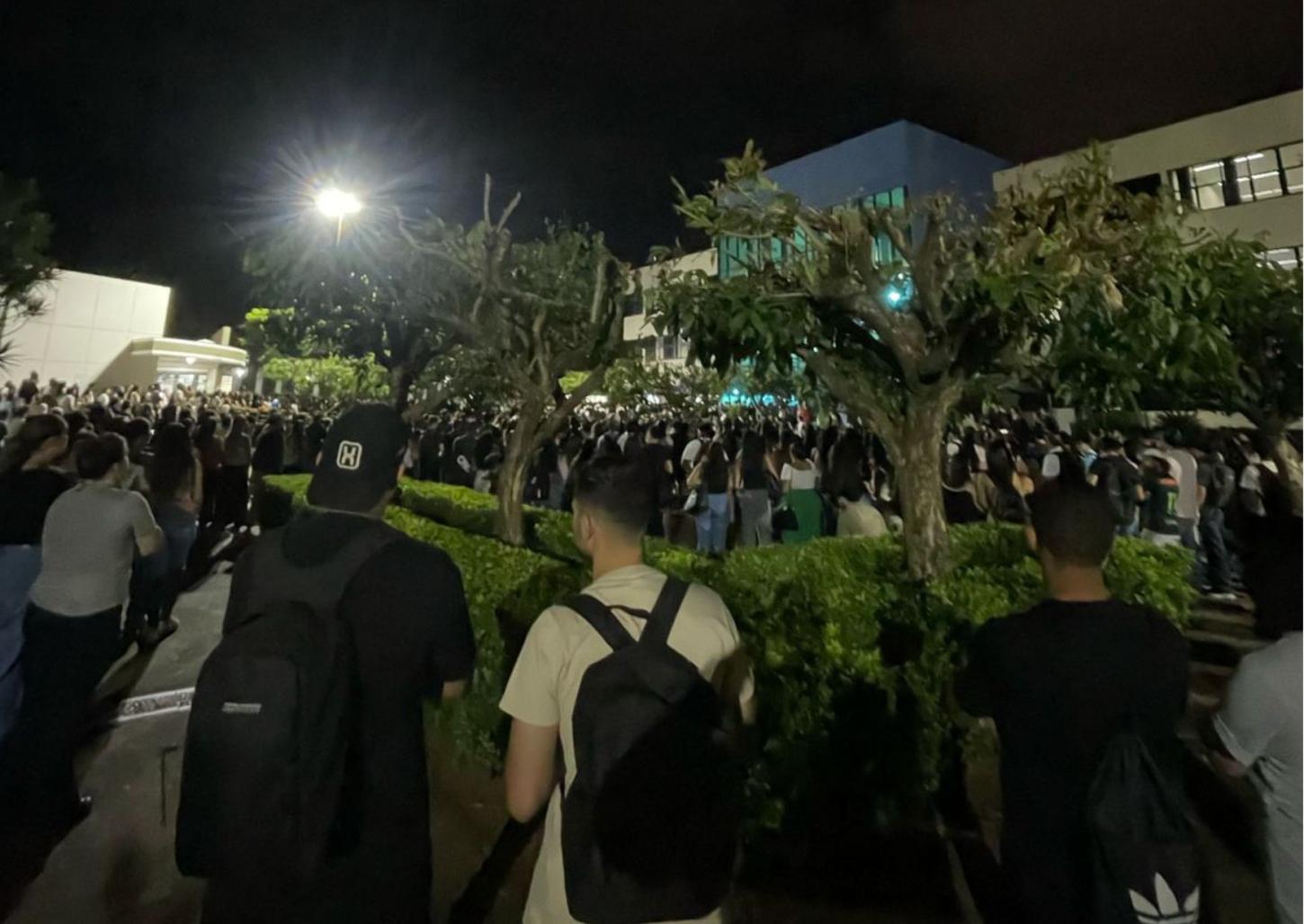 Estudantes que morreram em acidente são homenageados na Unifran