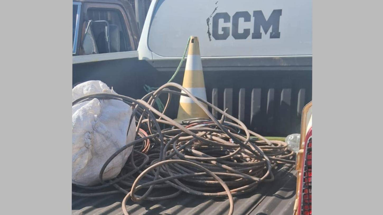 Operação da GCM termina com 25 quilos de fios apreendidos