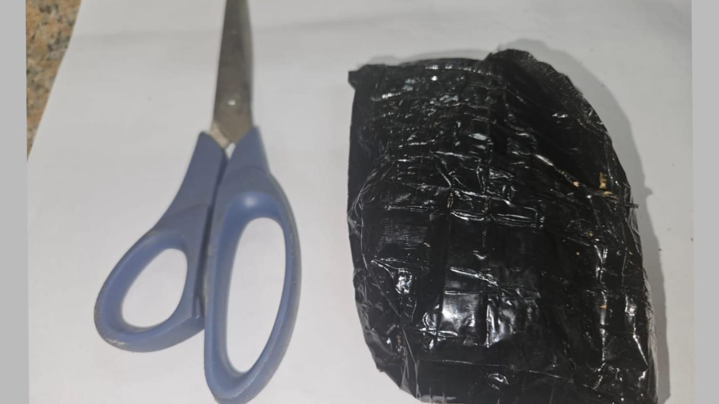 PM captura foragido da justiça e prende traficante na zona norte