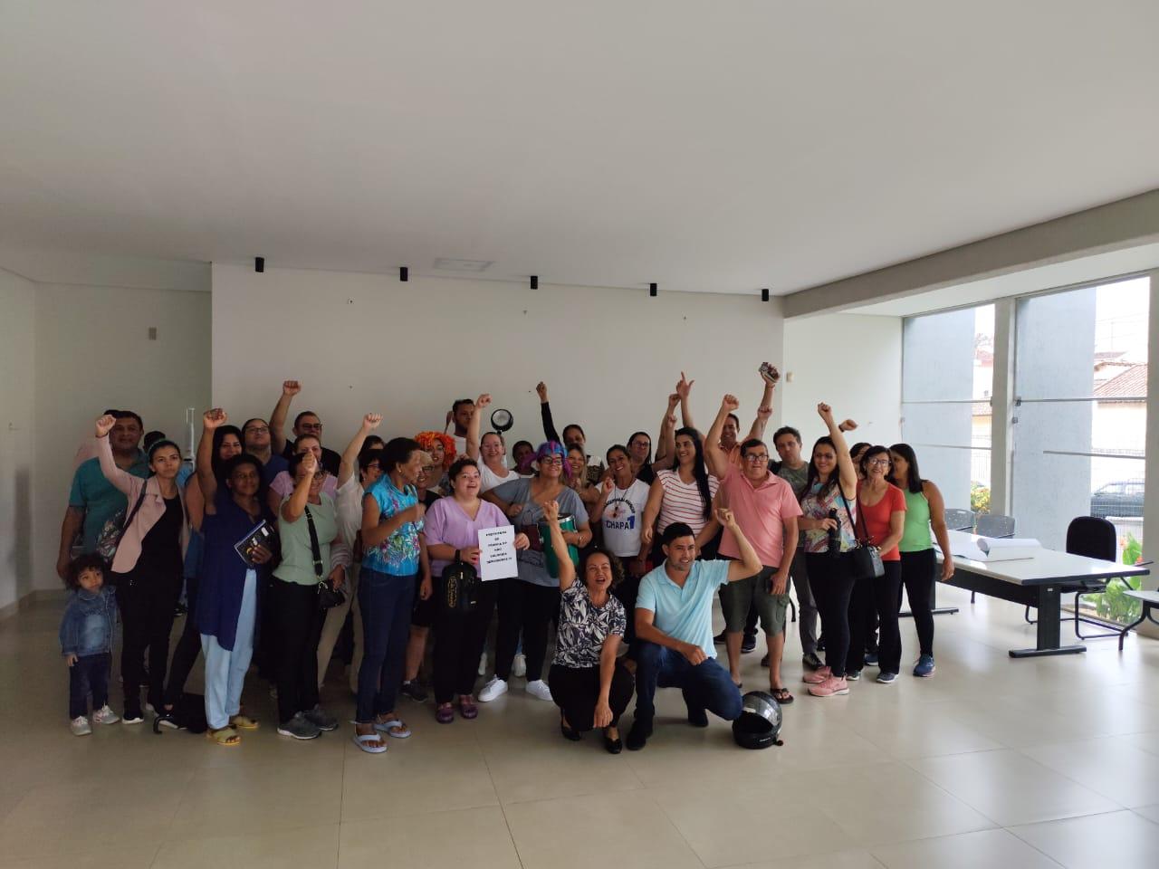 Após derrota na câmara, Alexandre terá que negociar com servidores