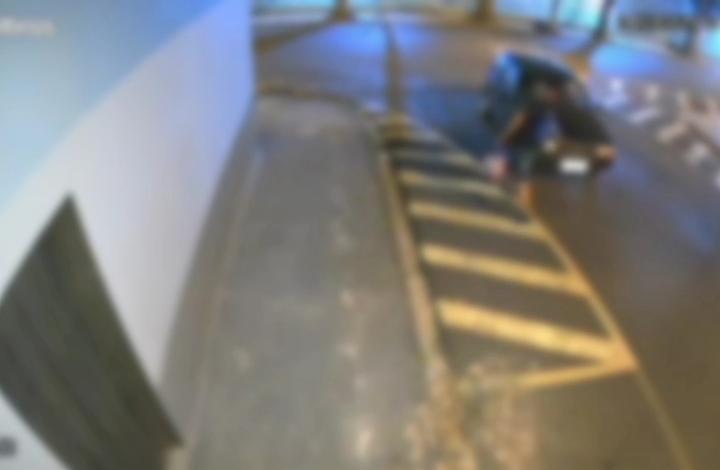 Câmera flagra furto de veículo durante a madrugada na Vila Aparecida