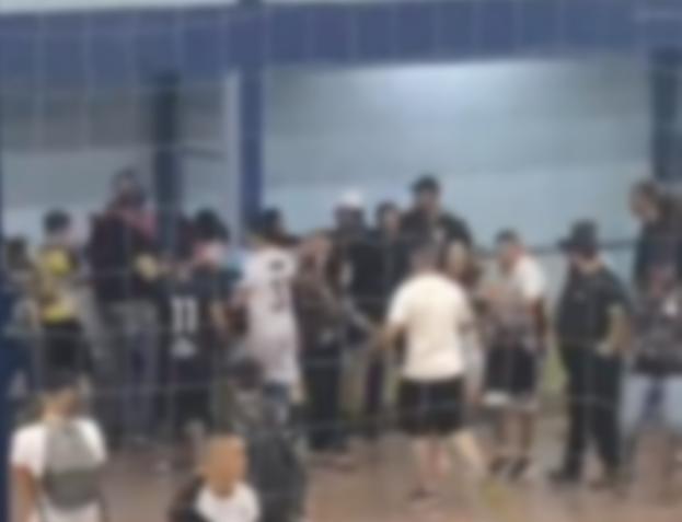 Jogo de futsal termina em pancadaria em Restinga; time foi desclassificado