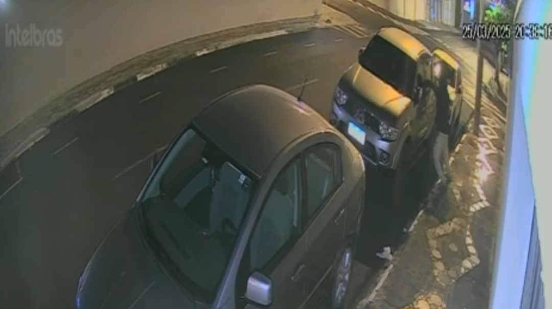 Ladrão tenta furtar caminhonete no Centro e é preso pela Polícia Militar