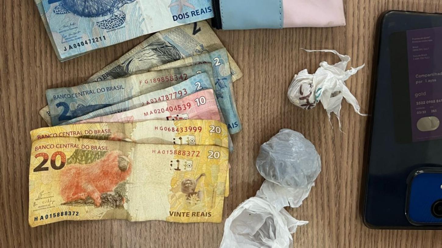 Polícia Militar prende casal por tráfico de drogas em Jeriquara