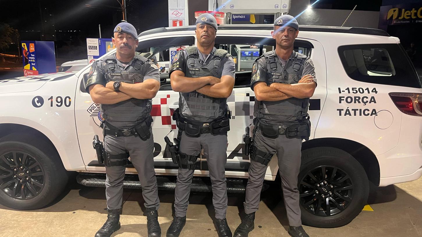 Policiais da Força Tática salvam bebê engasgada em Franca