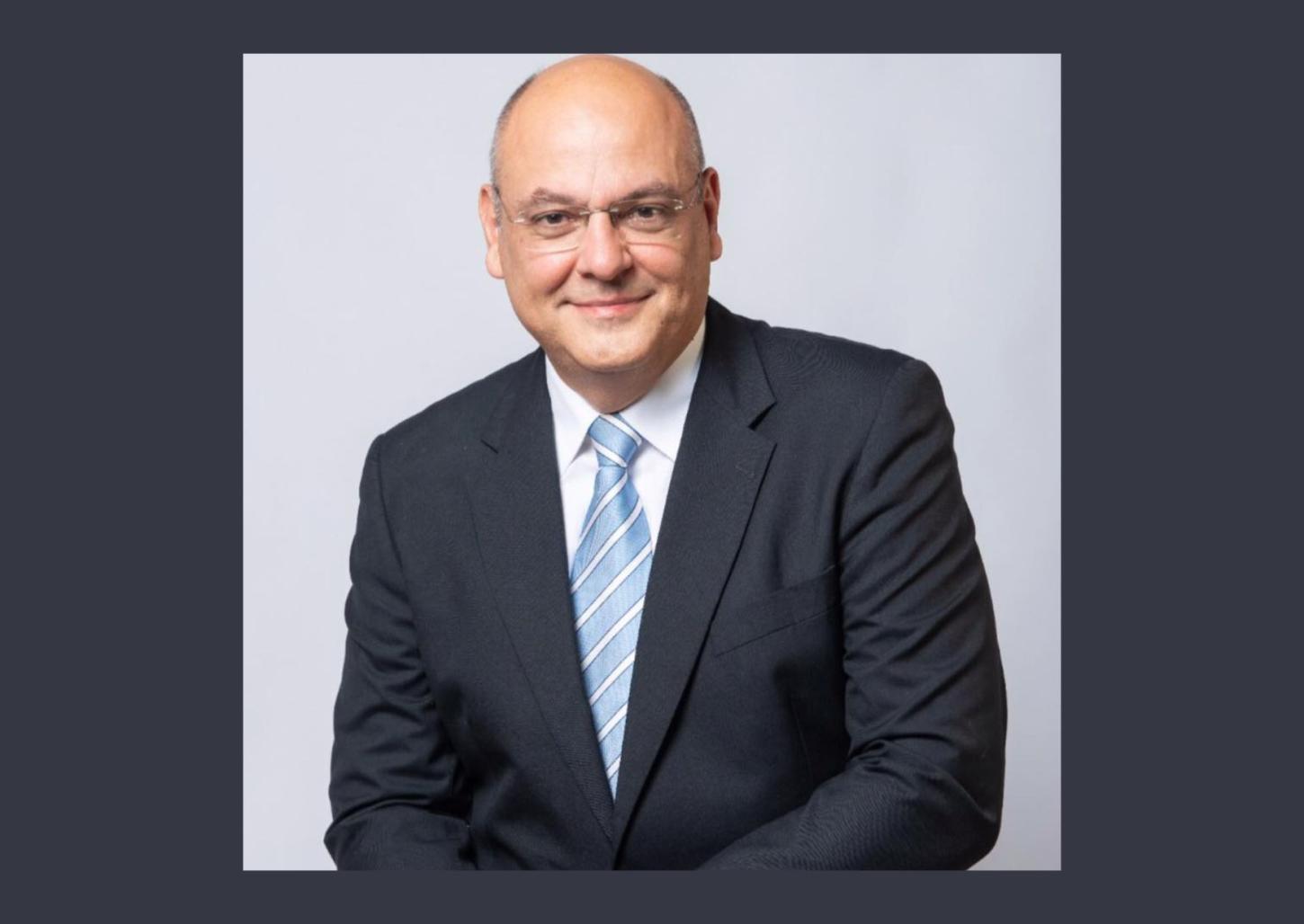 Prefeito Alexandre Ferreira é internado após indisposição