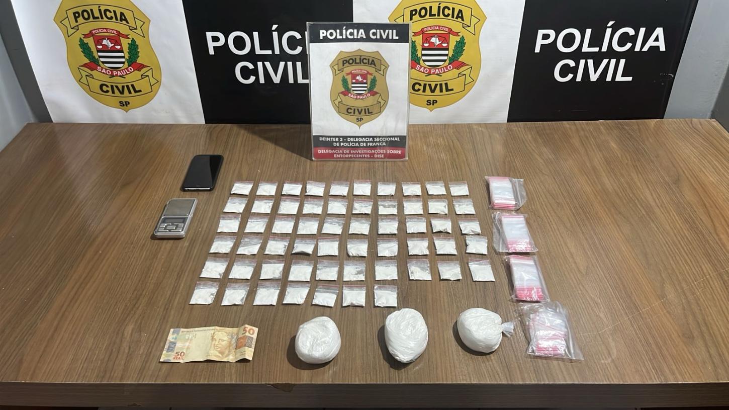 DISE prende traficante de Altinópolis que abastecia tráfico no puxa-faca