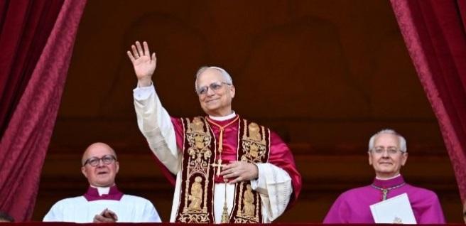 Cardeal norte-americano é eleito novo papa