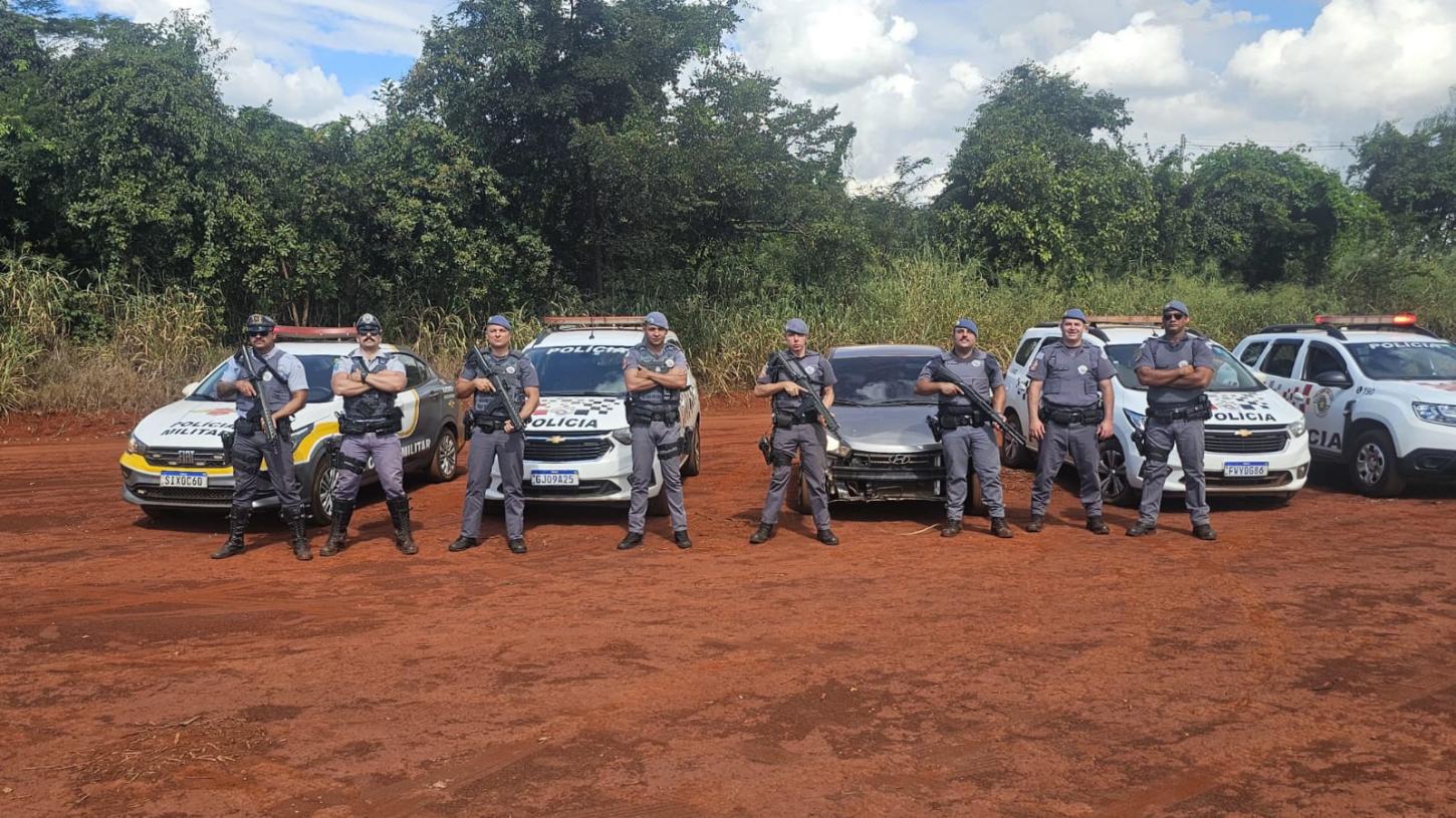 Com apoio do Águia, polícia recupera veículo roubado e prende bandido
