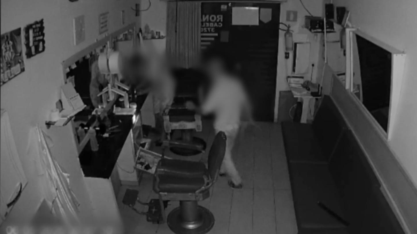 Bandidos furtam TV e produtos em salão de cabeleireiro na Vila Nova