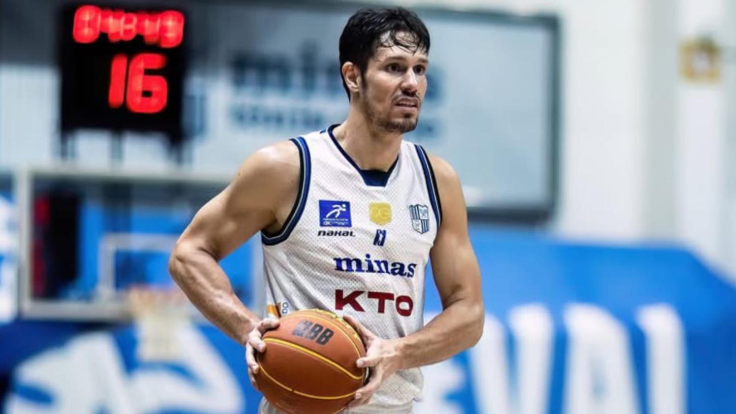 Franca Basquete anuncia contratação do ala/pivô Rafael Mineiro