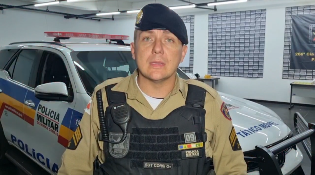 Tático Móvel localiza munição e drogas em conjunto habitacional