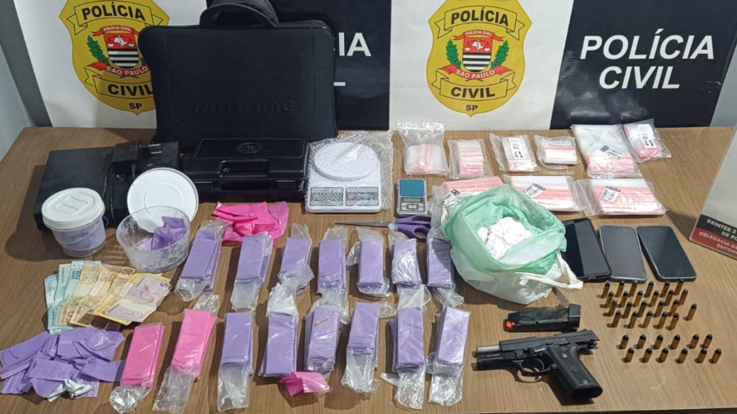 Dise prende pai e indicia filho por tráfico de drogas na Santa Cruz