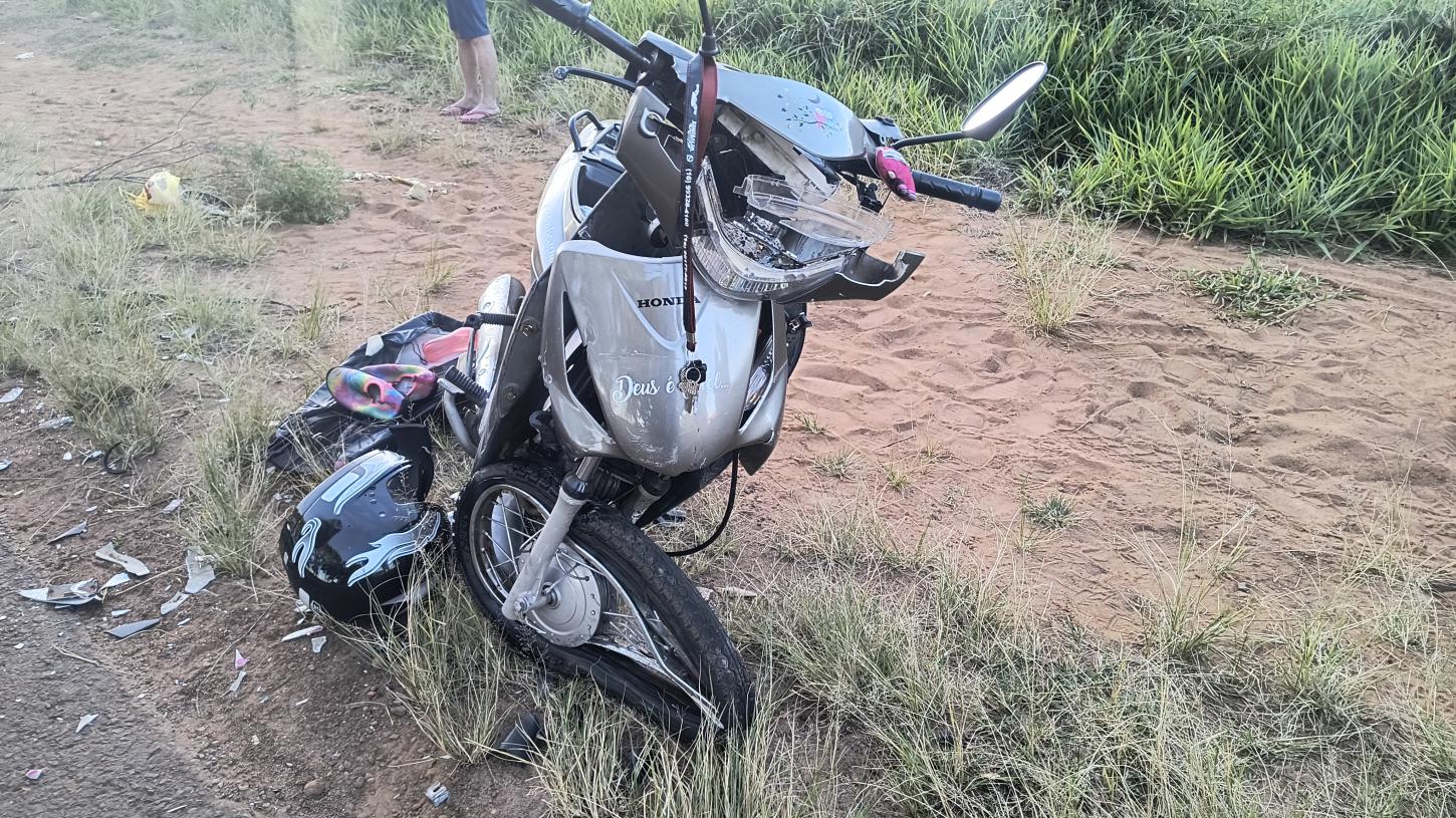 Mulher sofre ferimentos graves em acidente na rodovia João Traficante