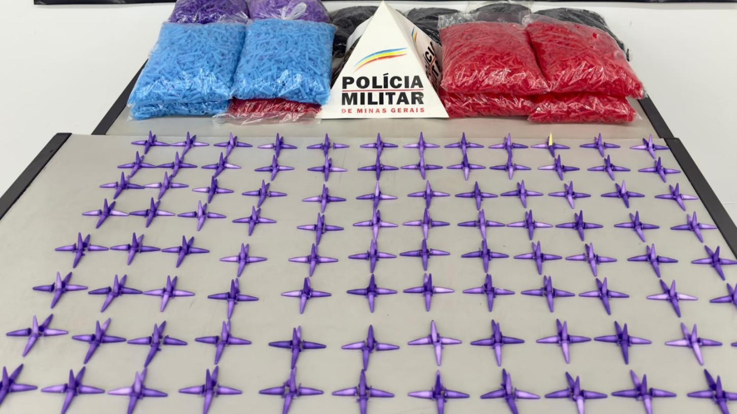 PM descobre laboratório de refino de cocaína em casa abandonada