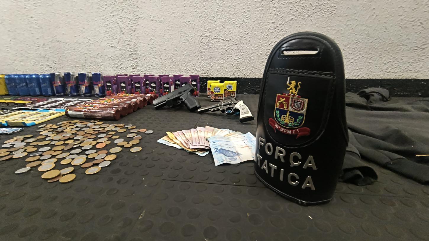 Adolescentes assaltam mercearia e são apreendidos pela Força Tática