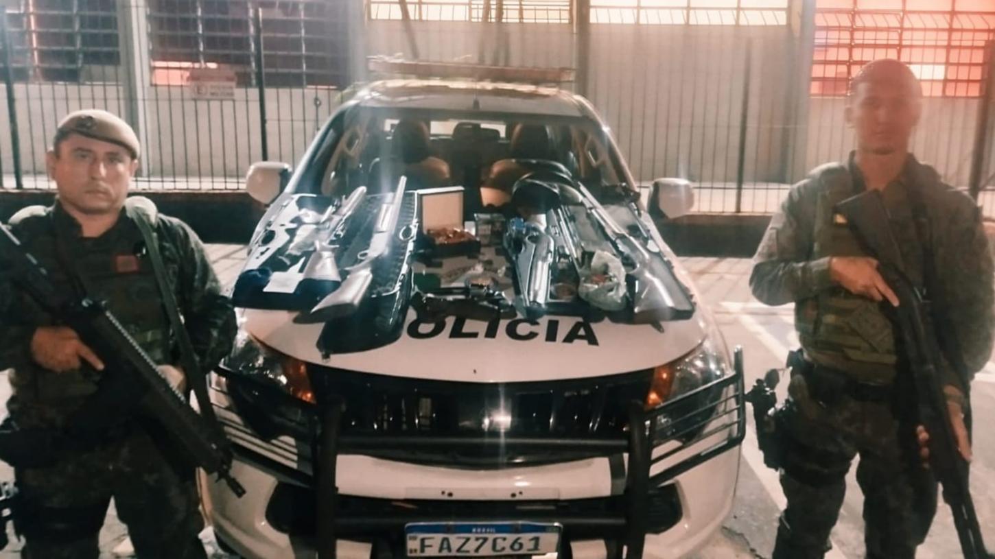 CACs são presos pela PM portando armas de fogo em área não autorizada