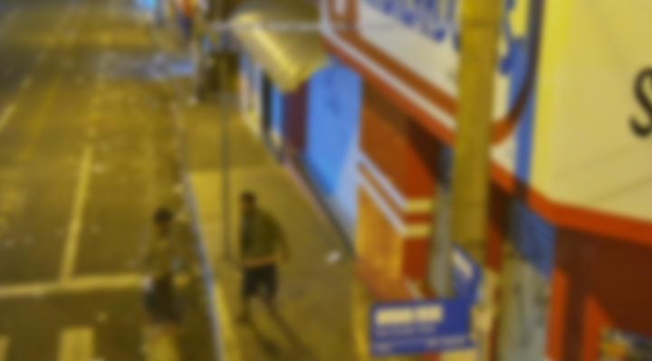 Câmera flagra momento que homem é agredido com canivete no Centro