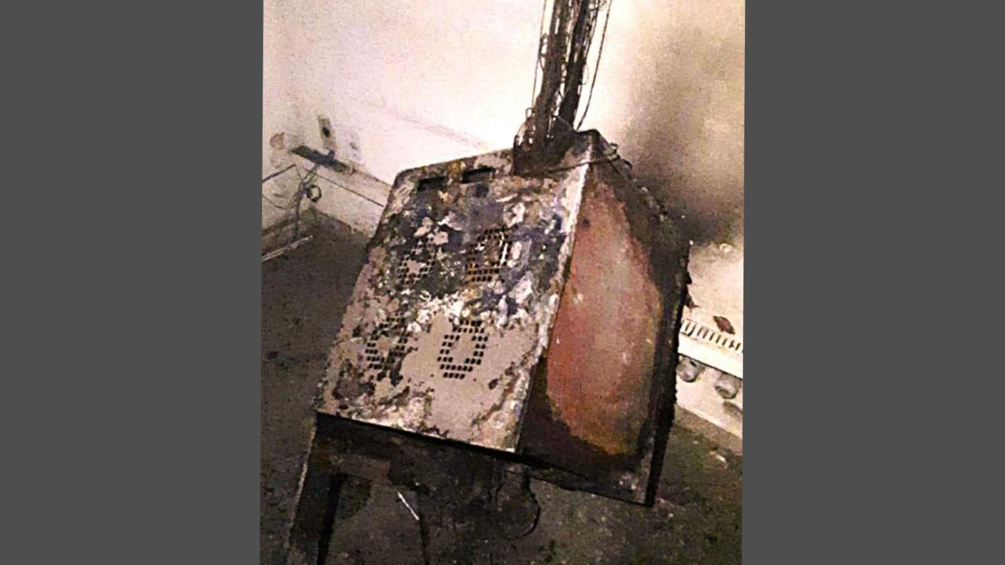 Picos de energia causam princípio de incêndio na Prefeitura de Claraval (MG)